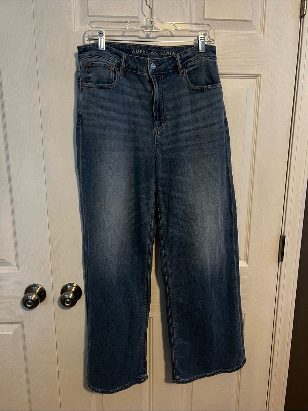American Eagle Dreamy Drape Super High Rise Baggy Wide Leg Jean